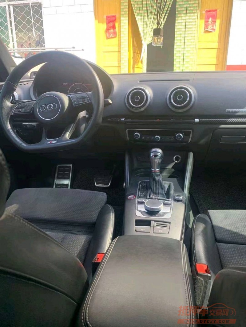 淮南18年奥迪S57