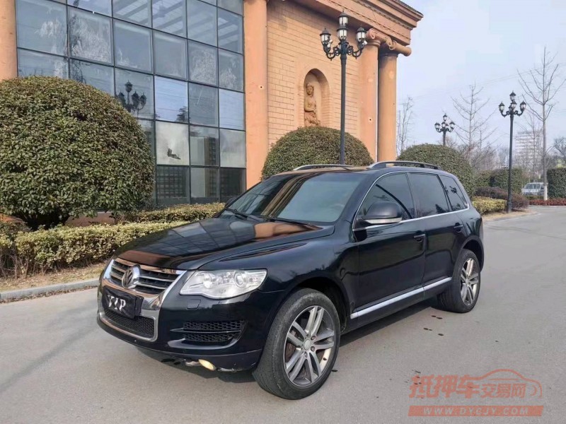 常州09年大众途锐2