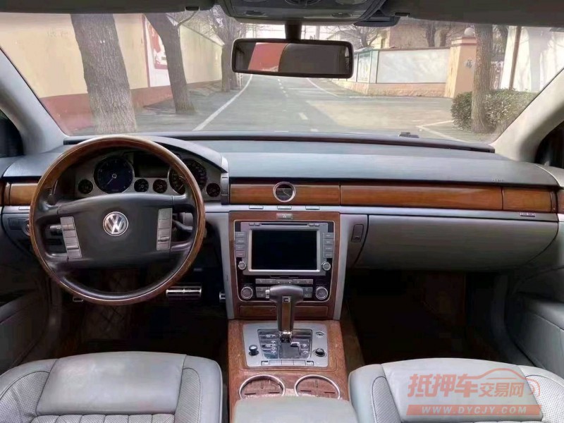 枣庄11年大众辉腾2