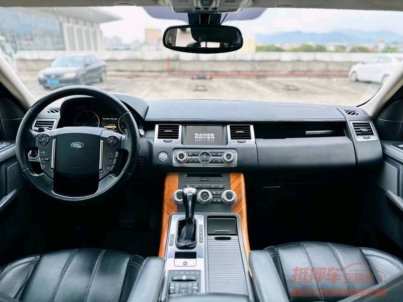 东莞15年路虎揽胜运动1