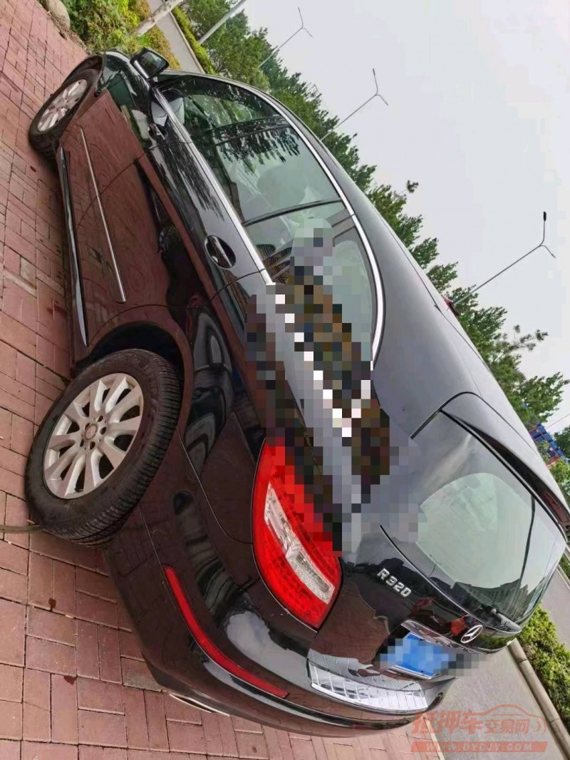 临沂15年奔驰R2