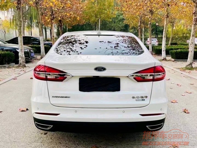 聊城21年福特蒙迪欧1