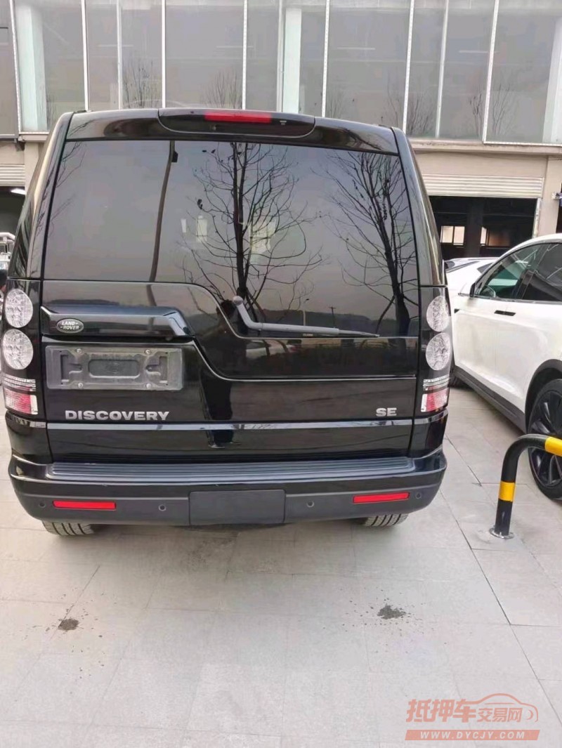 重庆15年路虎发现5