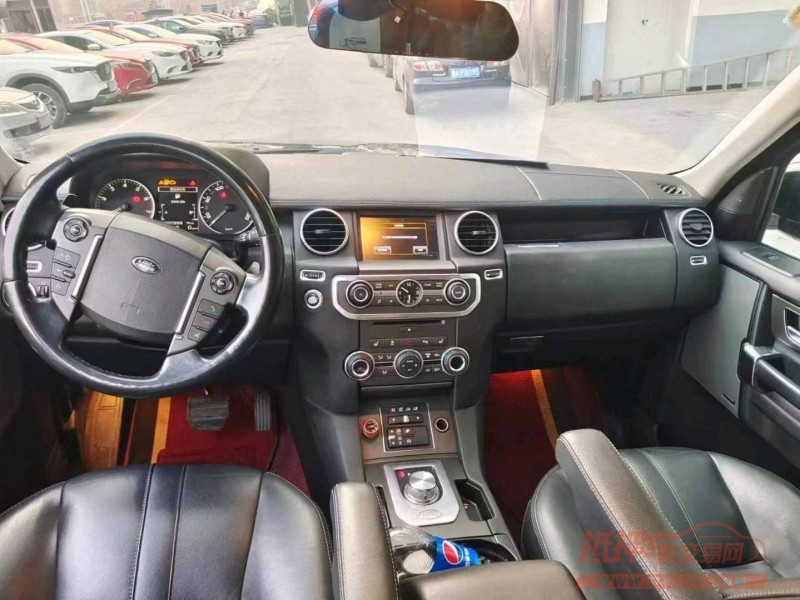 重庆15年路虎发现9