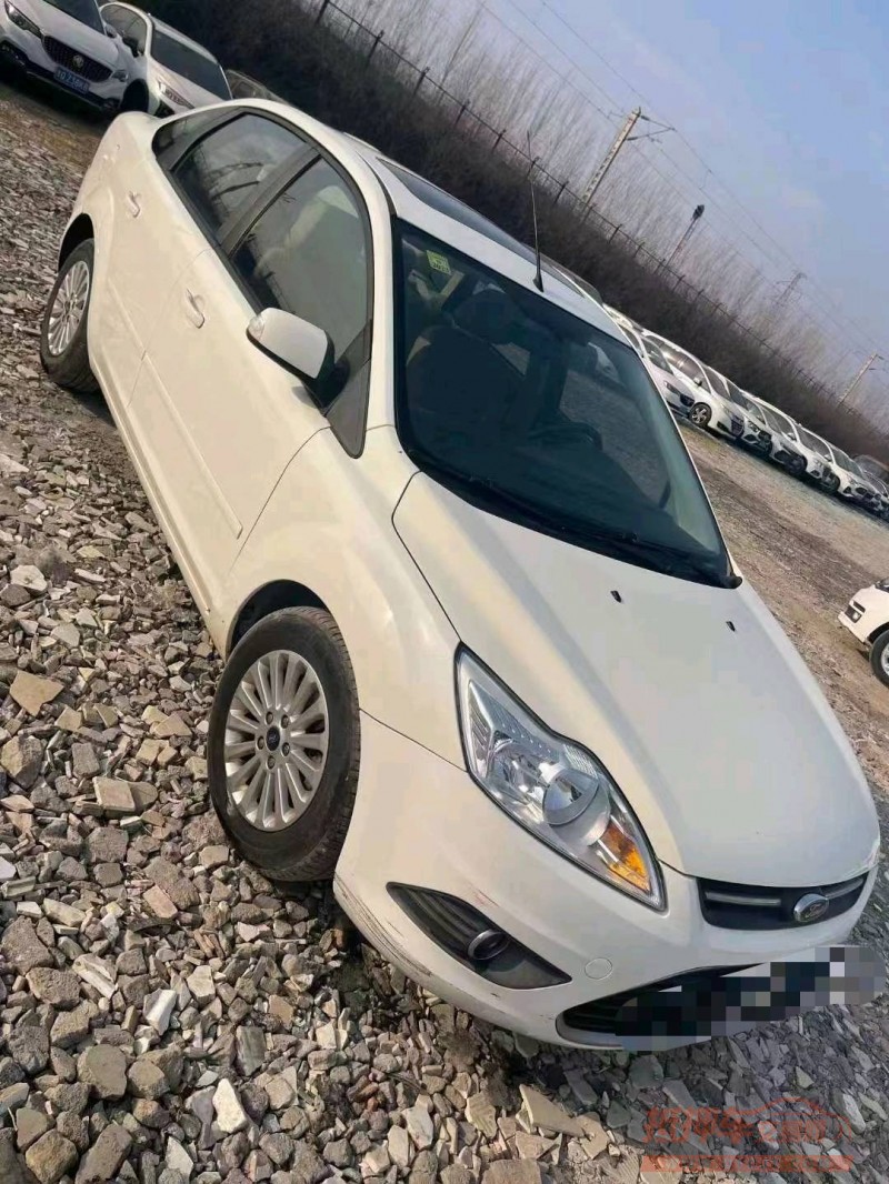 临沂18年福特福克斯2