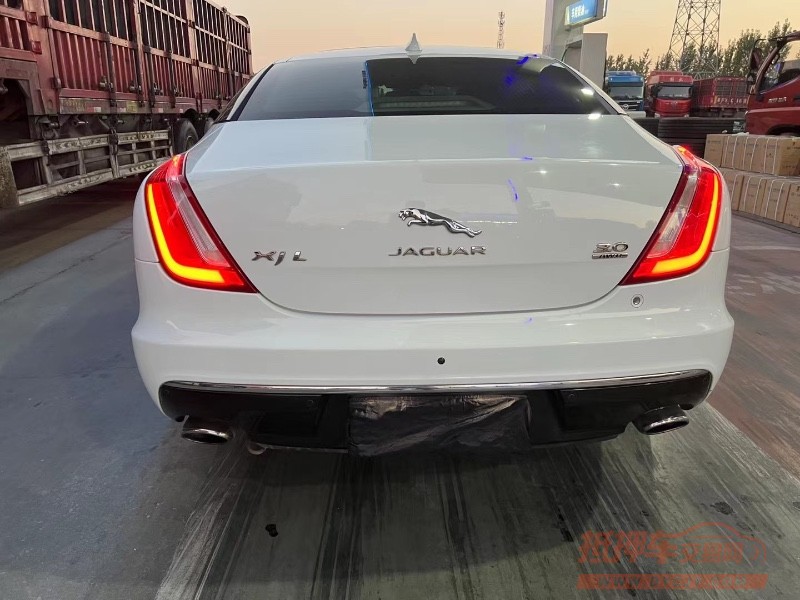 保定16年捷豹XJL5