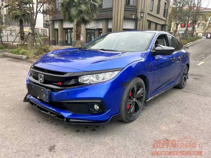 重庆21年本田思域3