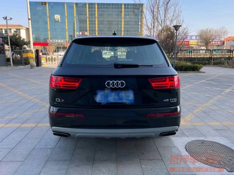 广州16年奥迪Q79