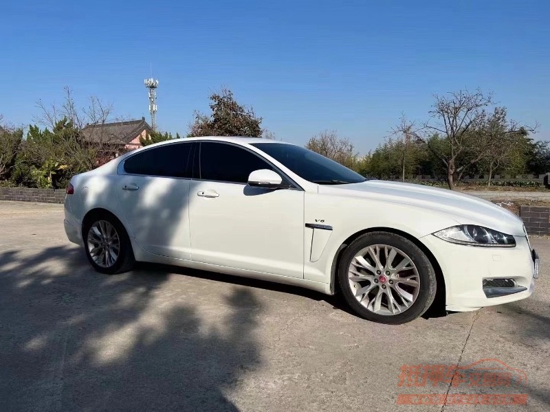 青岛14年捷豹XF3