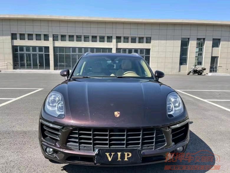 盐城15年保时捷Macan1