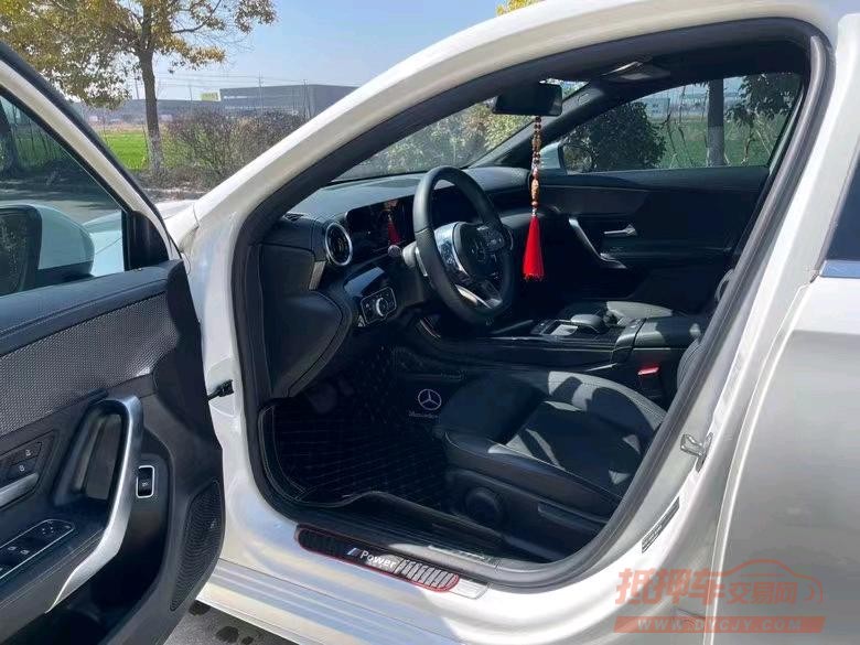 盐城19年奔驰A4