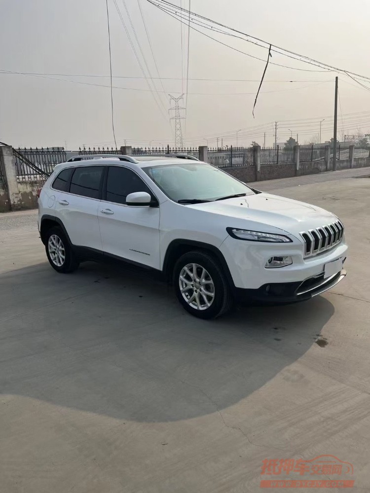 徐州18年Jeep自由光5