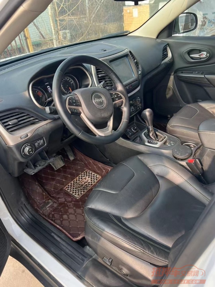 徐州18年Jeep自由光7