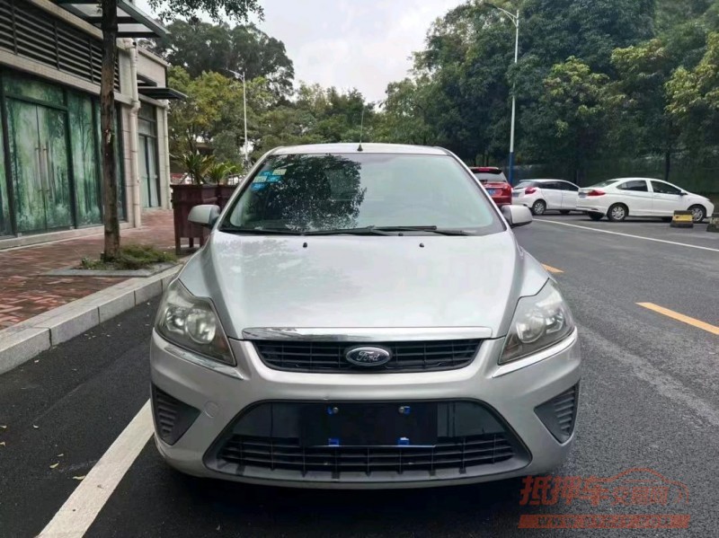 珠海12年福特福克斯1