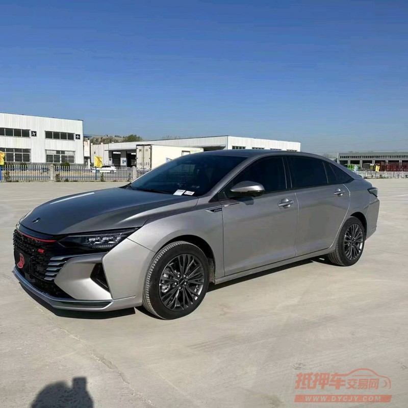 济宁22年东风奕炫3