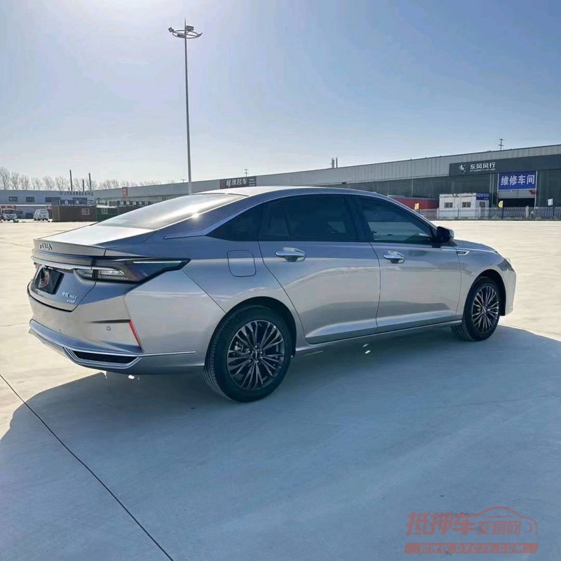 济宁22年东风奕炫6