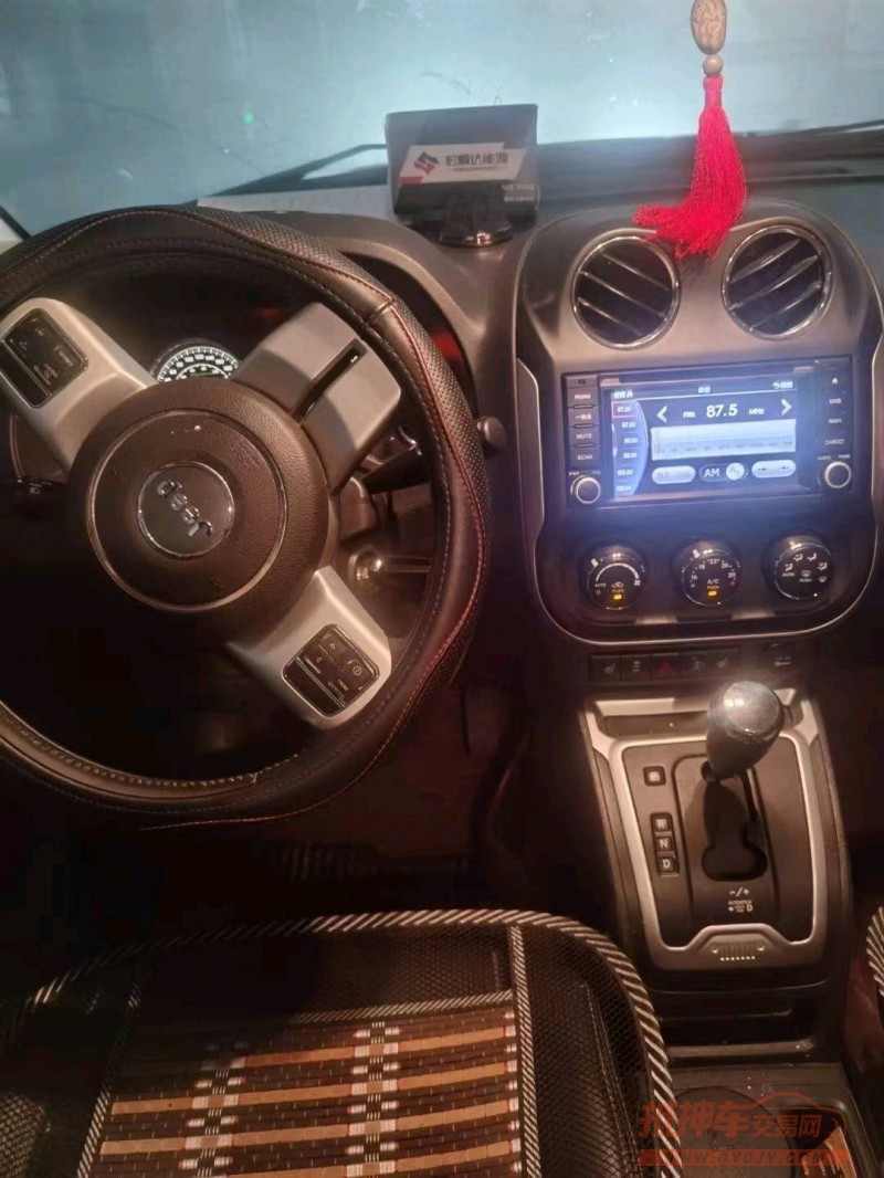 重庆14年Jeep指南者5