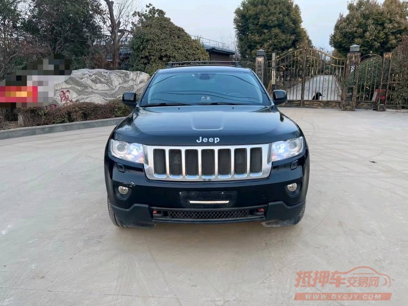 徐州13年Jeep大切诺基1