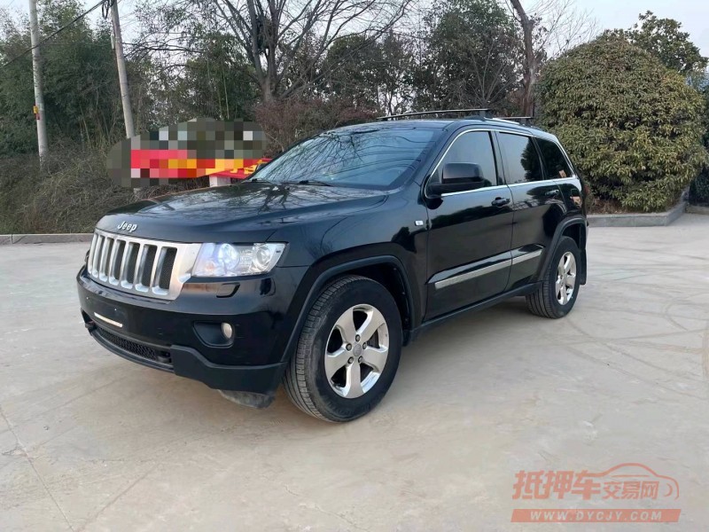 徐州13年Jeep大切诺基2