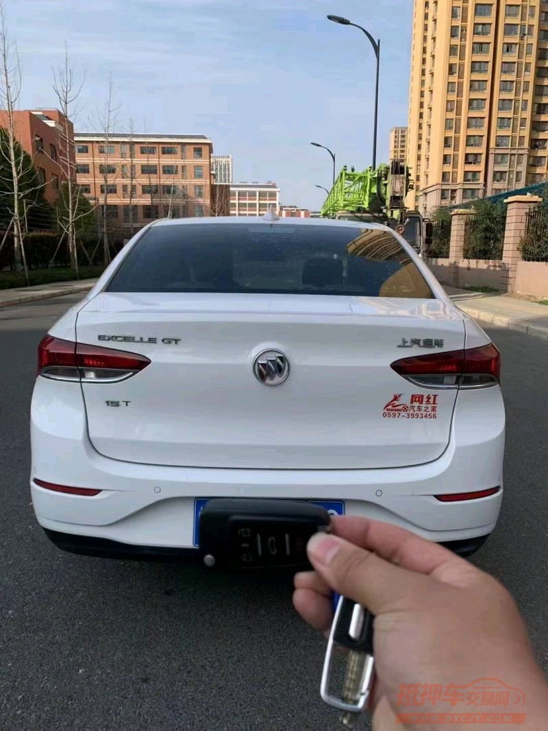 淮南18年别克英朗3