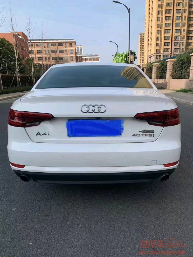 淮南17年奥迪A4L8