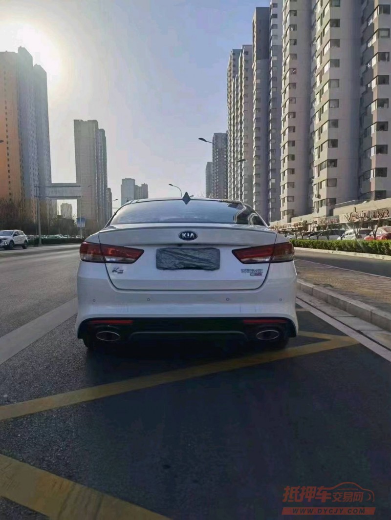 邯郸17年起亚K52