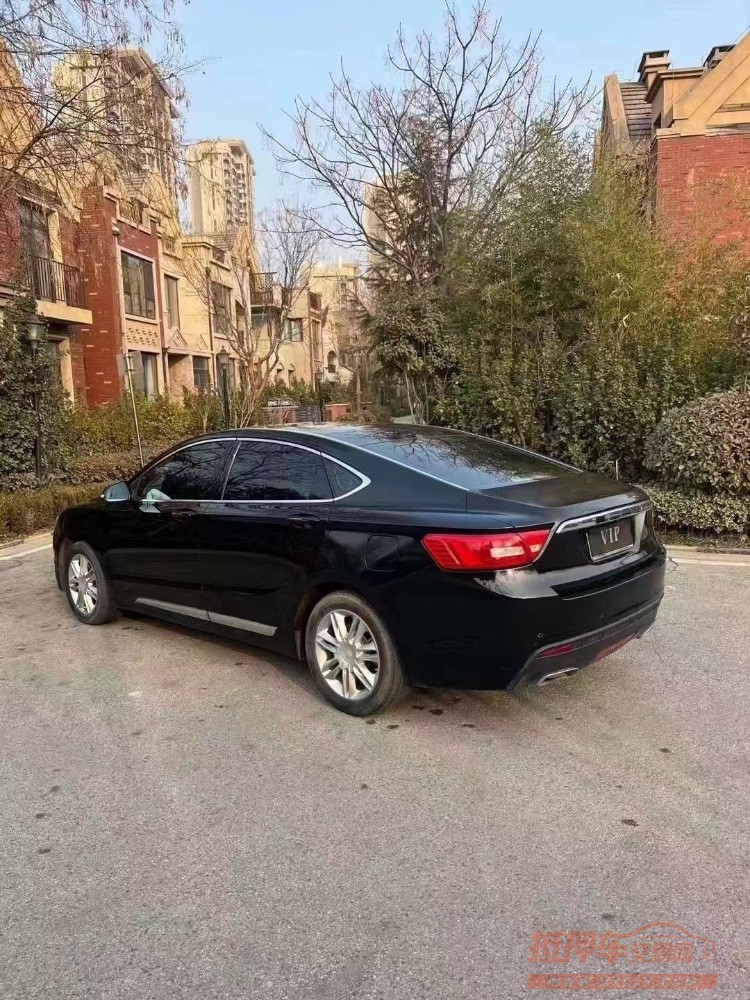 青岛16年吉利博瑞7