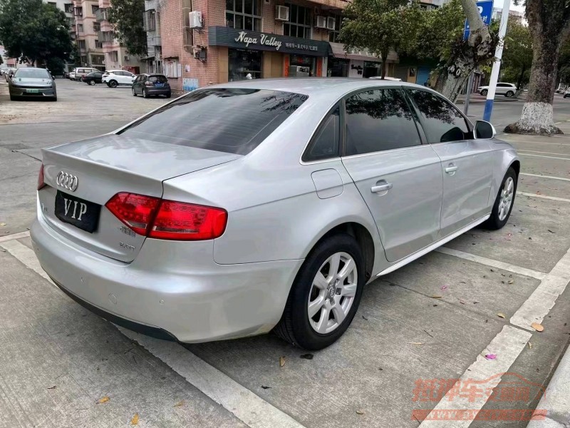 珠海10年奥迪A4L4