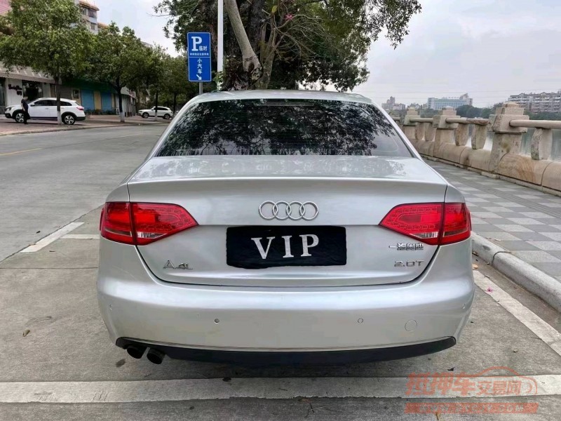 珠海10年奥迪A4L8