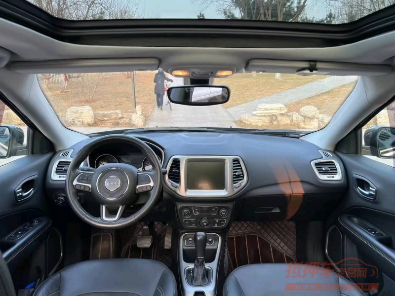 邢台18年Jeep指南者8