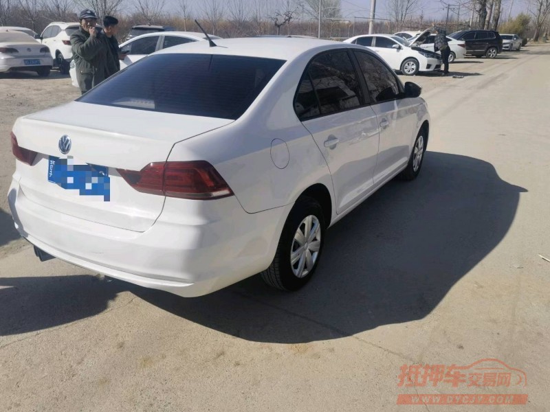 保定19年大众桑塔纳4