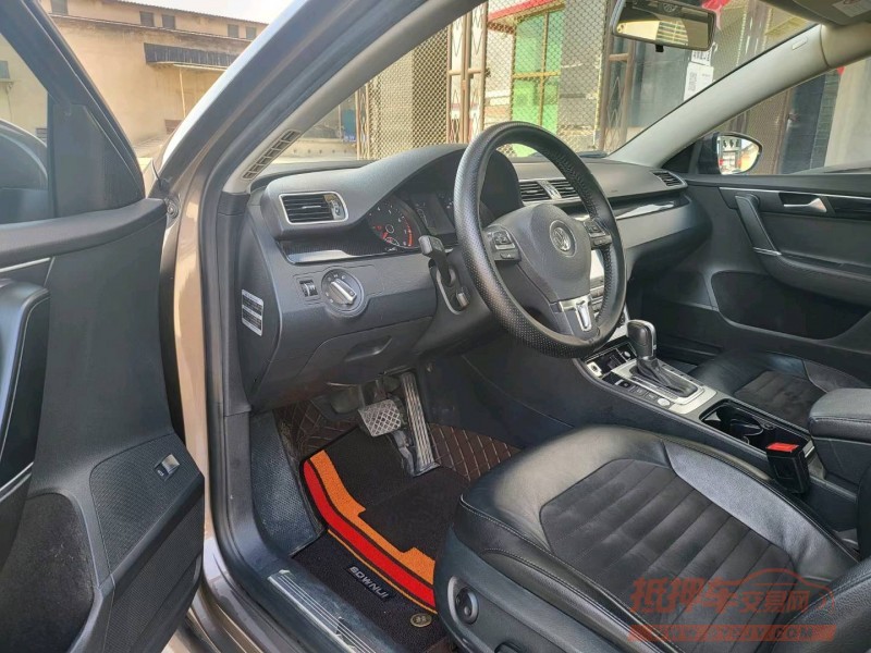 保定15年大众迈腾4