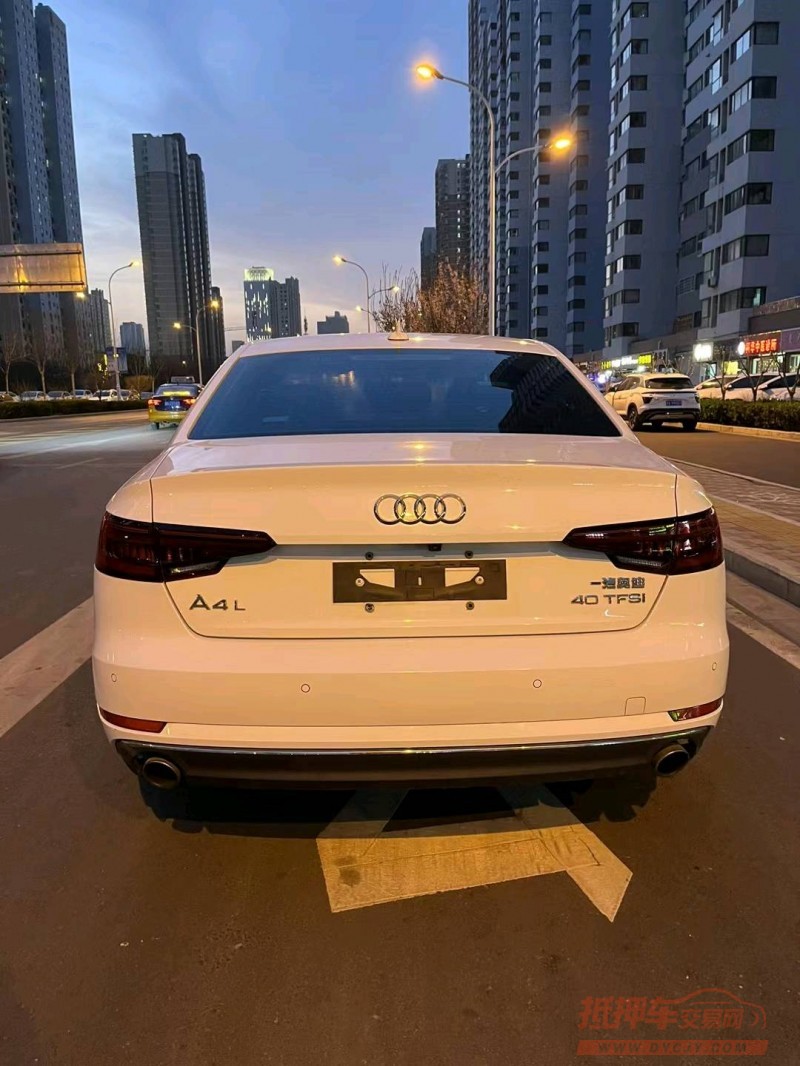 石家庄18年奥迪A4L9