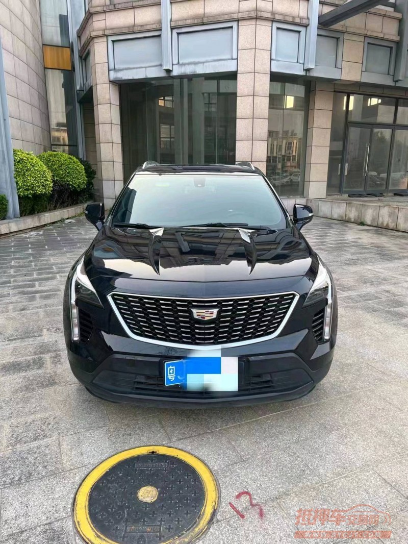 珠海20年凯迪拉克XT41