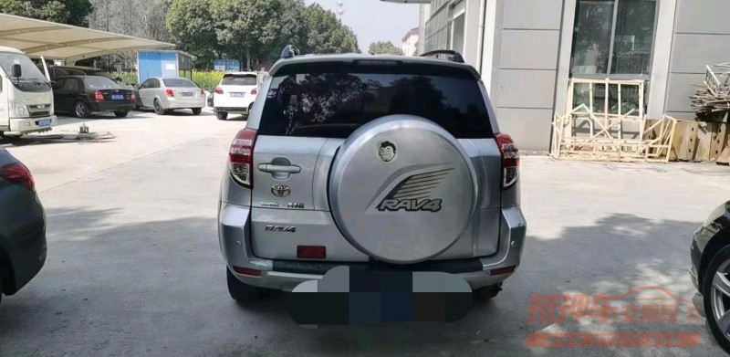 常州12年丰田RAV44