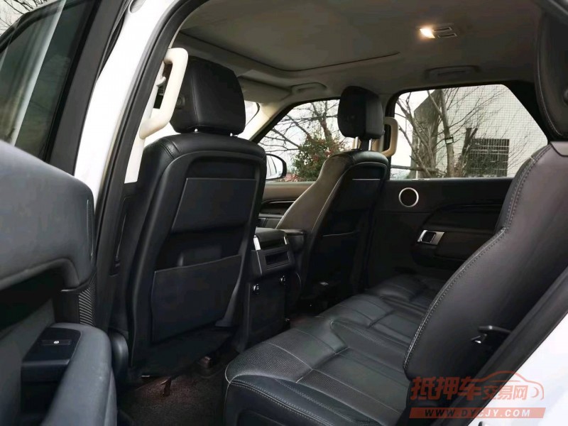 衡阳17年路虎发现8