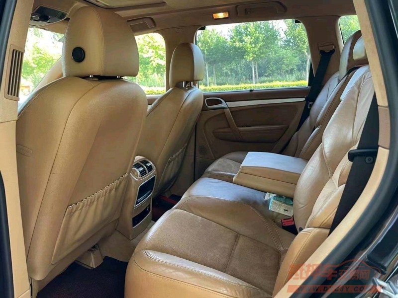 北京08年保时捷卡宴5