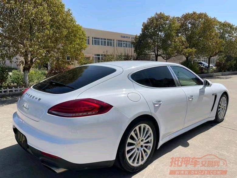 盐城14年保时捷帕拉梅拉7