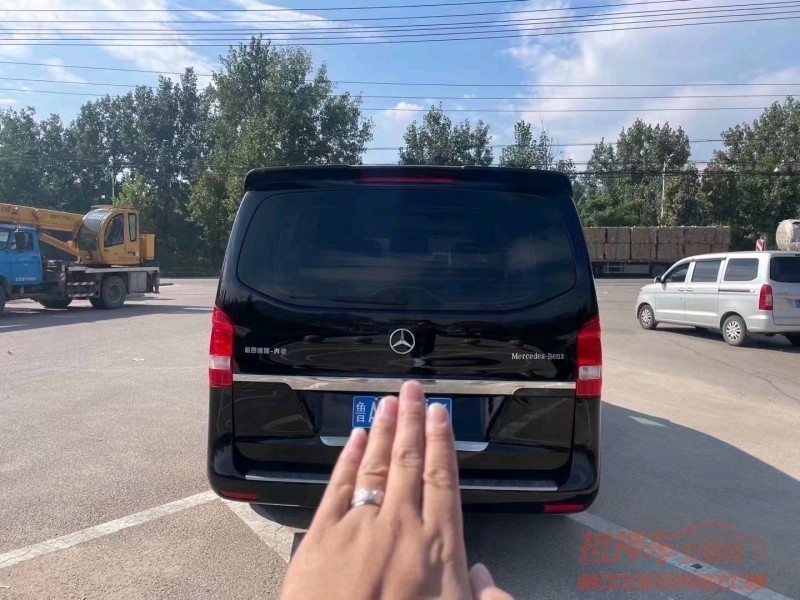 济南20年奔驰威霆1