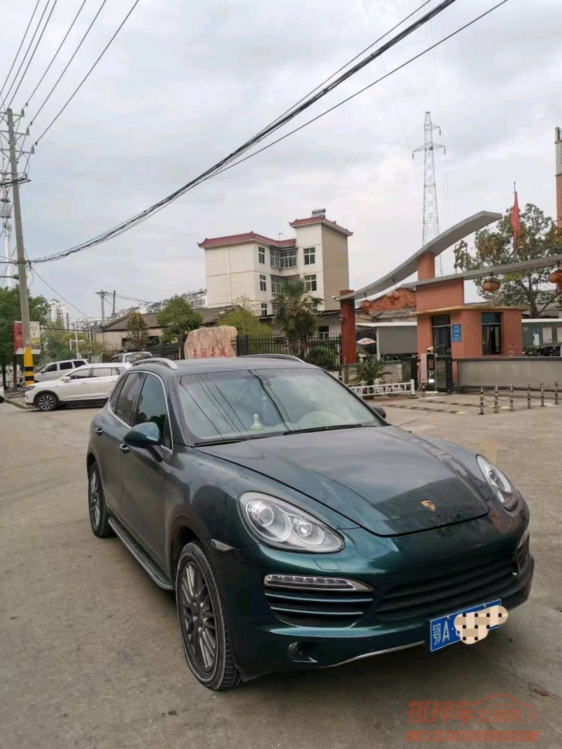 宜昌14年保时捷卡宴3