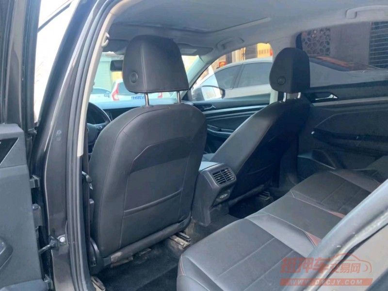 保定19年大众宝来6