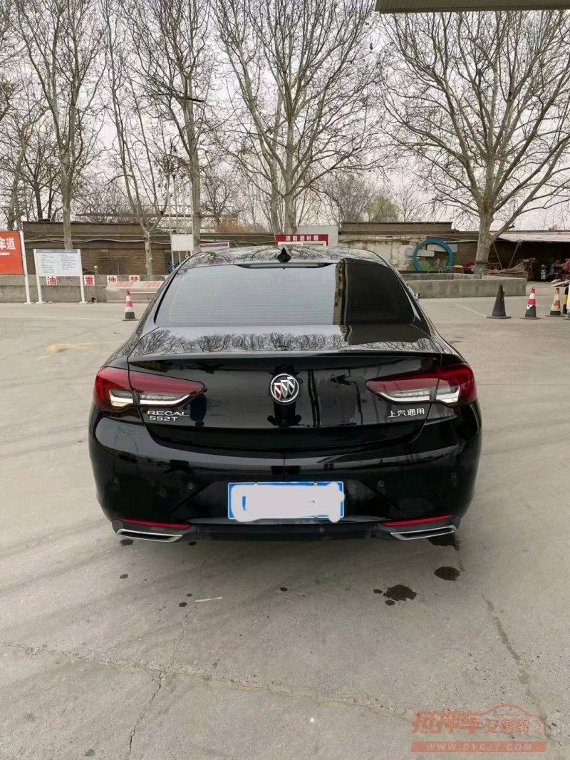 保定21年别克君威9