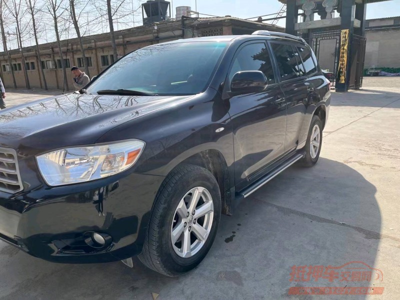 保定11年丰田汉兰达3