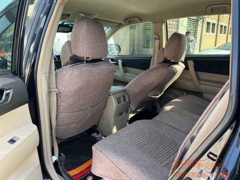保定11年丰田汉兰达4