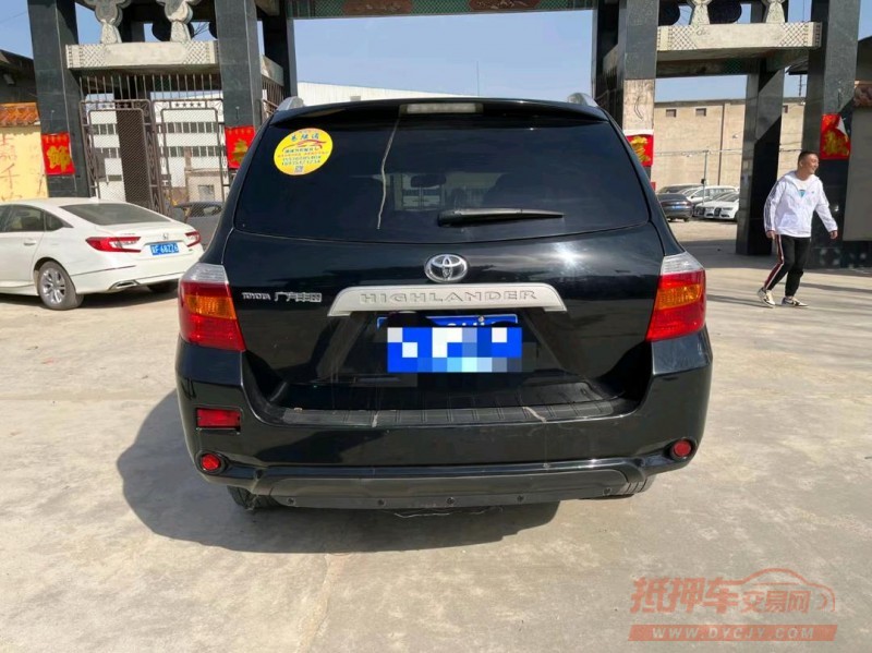 保定11年丰田汉兰达9