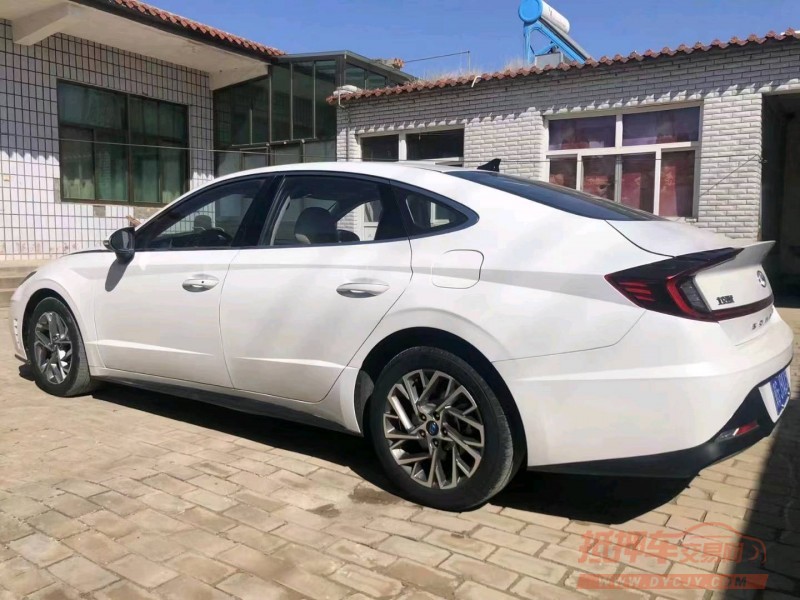 保定22年现代索纳塔十5