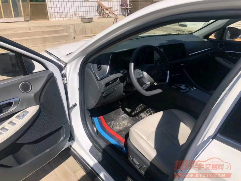 保定22年现代索纳塔十6