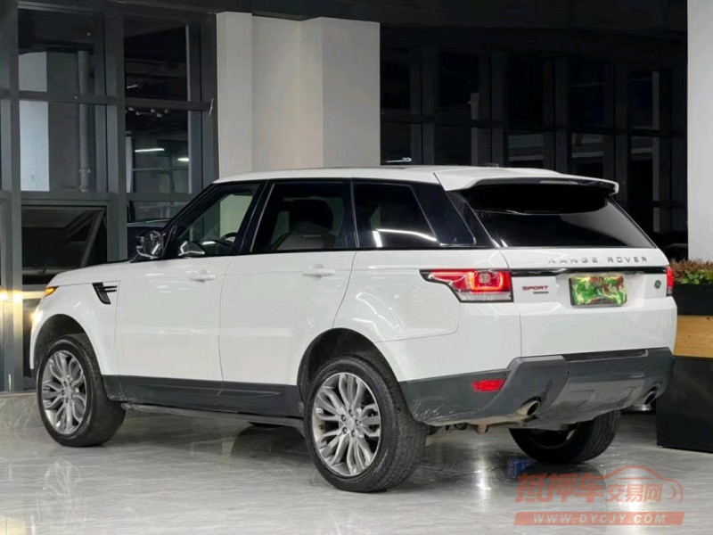 东莞17年路虎揽胜运动3