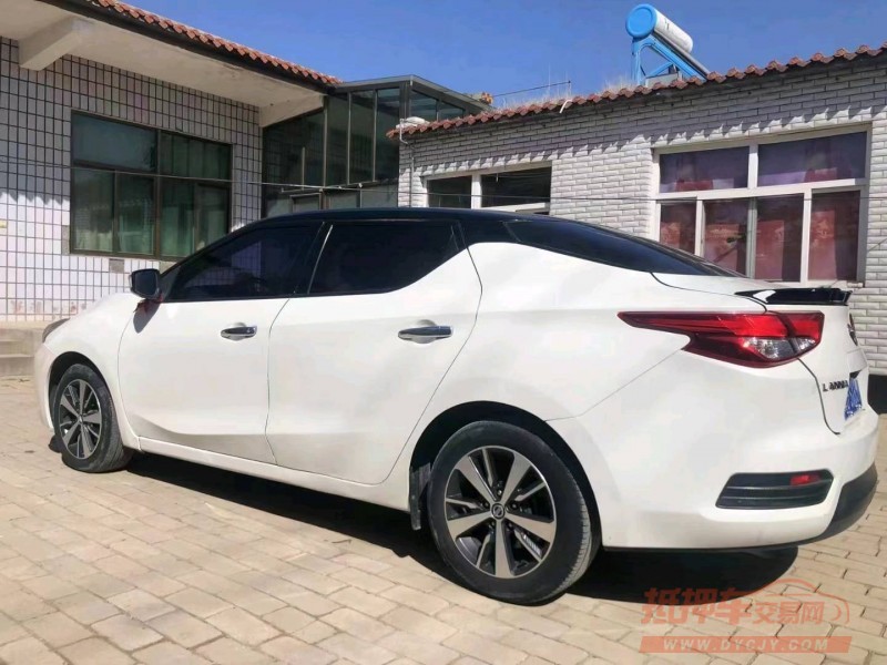 保定17年日产蓝鸟4