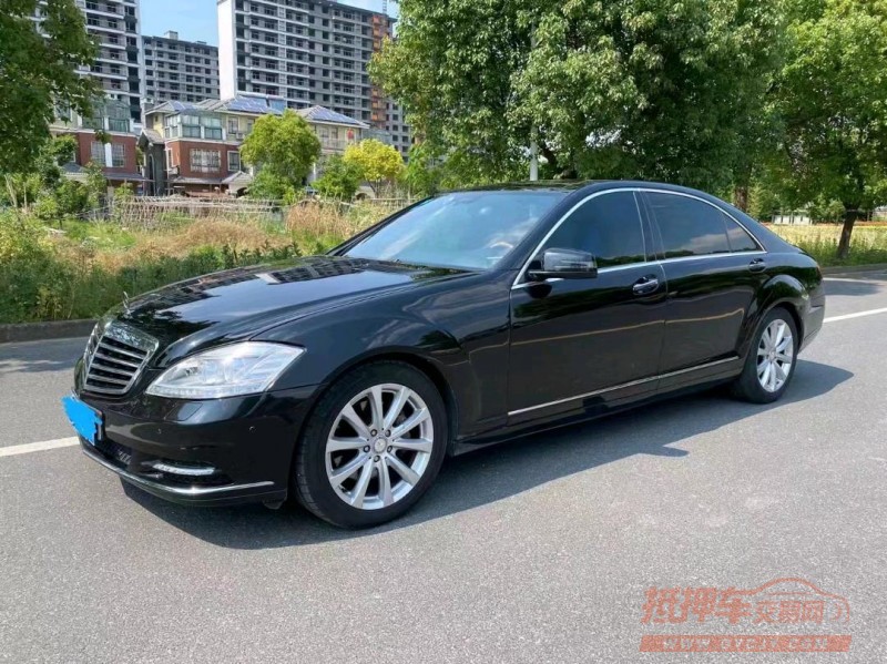 嘉兴06年奔驰S2